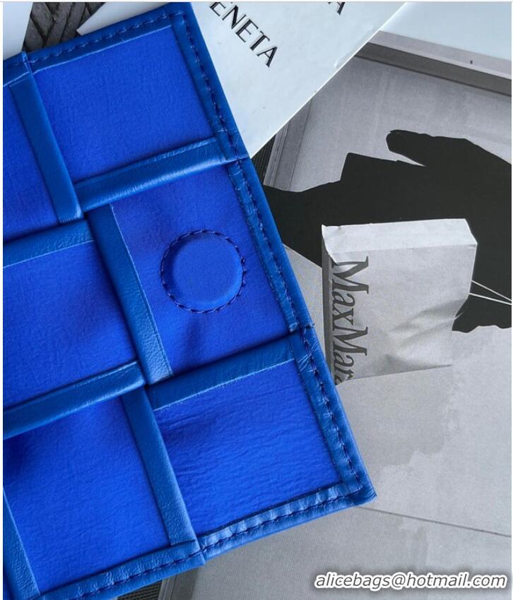 Well Crafted Bottega Veneta Candy Cassette 666688 Electrooptic blue