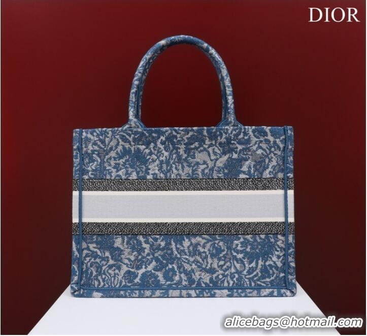 Famous Brand MEDIUM DIOR BOOK TOTE Embroidery M1296ZRU-2