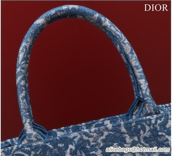 Famous Brand MEDIUM DIOR BOOK TOTE Embroidery M1296ZRU-2