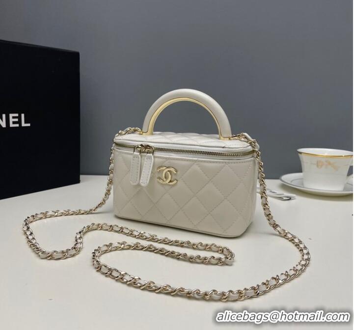 Top Quality Chanel mini Shoulder Bag Lambskin & Gold-Tone Metal 81208 white