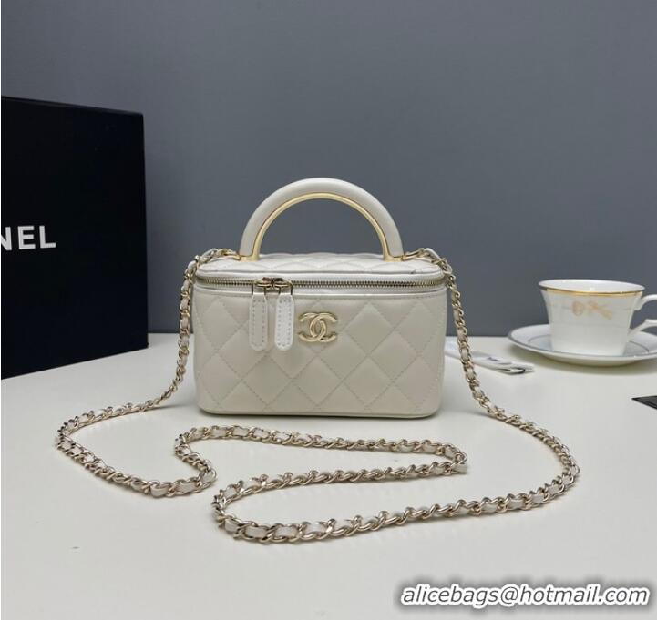 Top Quality Chanel mini Shoulder Bag Lambskin & Gold-Tone Metal 81208 white