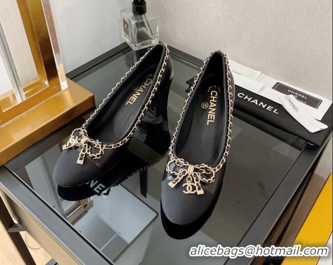 Sumptuous Chanel Lambskin Pumps 6.5cm with Chain Bow Black 082474