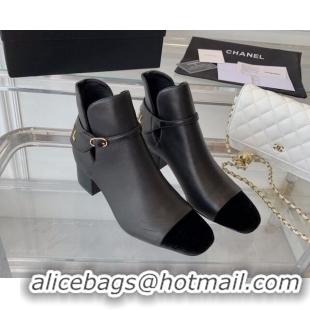 Luxury Chanel Lambskin Ankle Boots with CHANEL Back Black 082503