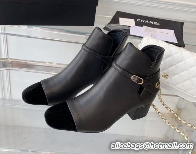 Luxury Chanel Lambskin Ankle Boots with CHANEL Back Black 082503