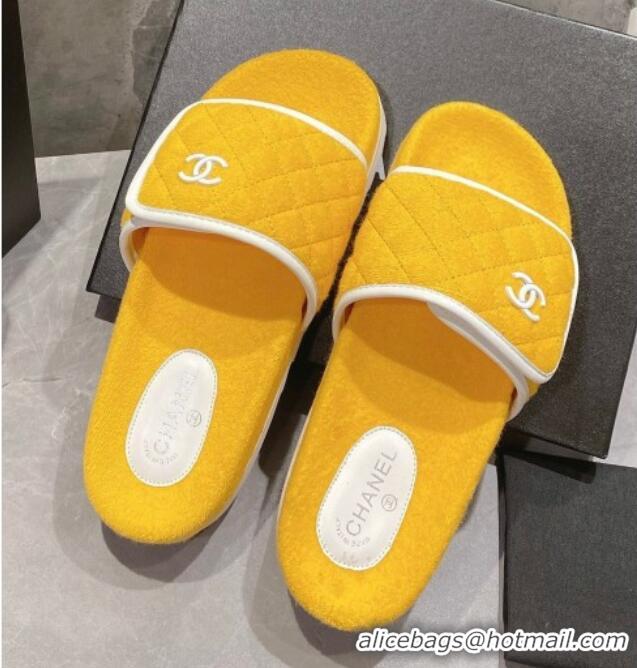 Stylish Chanel Towel Flat Slide Sandals Yellow/White 082508