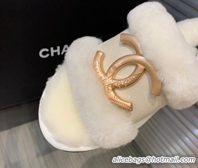 Stylish Chanel Wool Suede Flat Slide Sandals with Metal CC White 082732