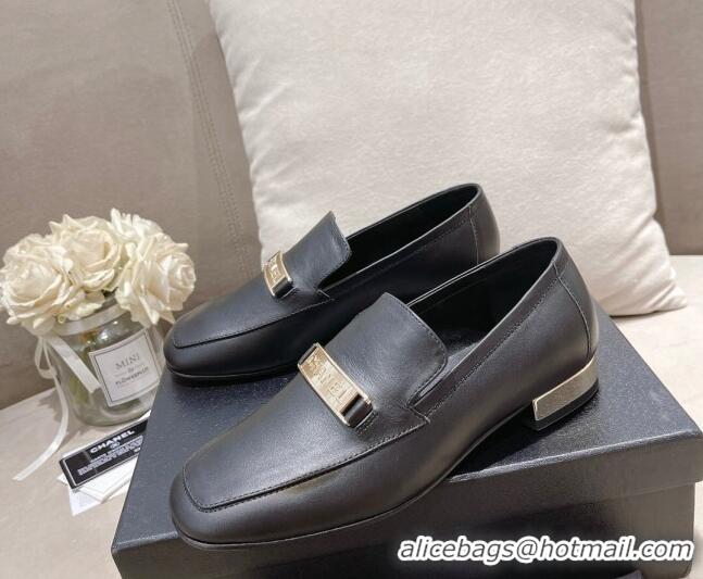 Perfect Chanel Calfskin Loafers with CHANEL Metal Black 082737