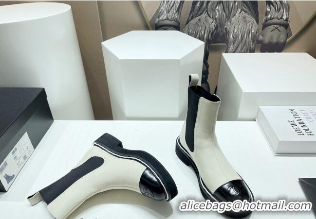 Perfect Chanel Leather Ankle Chelsea Boots White 090826