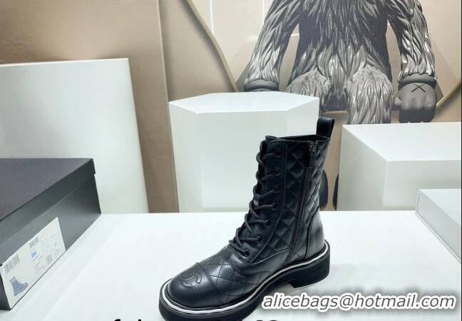 Grade Quality Chanel Quilted Leather Lace-up Ankle Boots Black 090827