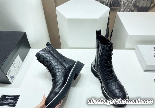 Grade Quality Chanel Quilted Leather Lace-up Ankle Boots Black 090827