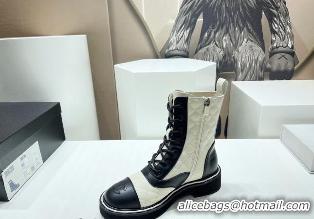 Pretty Style Chanel Quilted Leather Lace-up Ankle Boots Black/White 090828