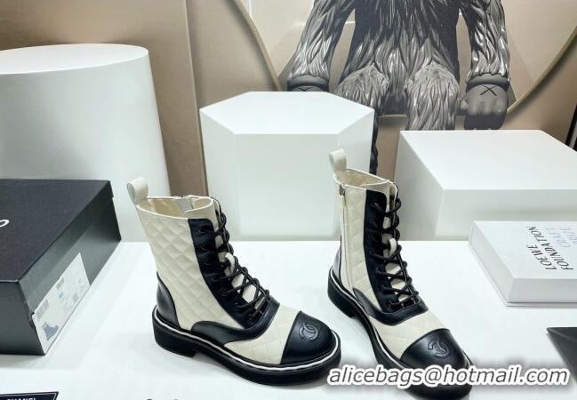 Pretty Style Chanel Quilted Leather Lace-up Ankle Boots Black/White 090828