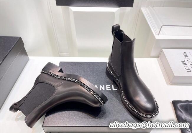 Good Looking Chanel Calfskin Chelsea Ankle Boots with Chain Black 090830