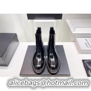 Purchase Chanel Patent Leather Chelsea Ankle Boots with Chain Black 090831