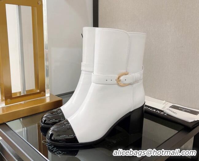 Pretty Style Chanel Calfskin Ankle Boots with U Buckle 7cm White 101256