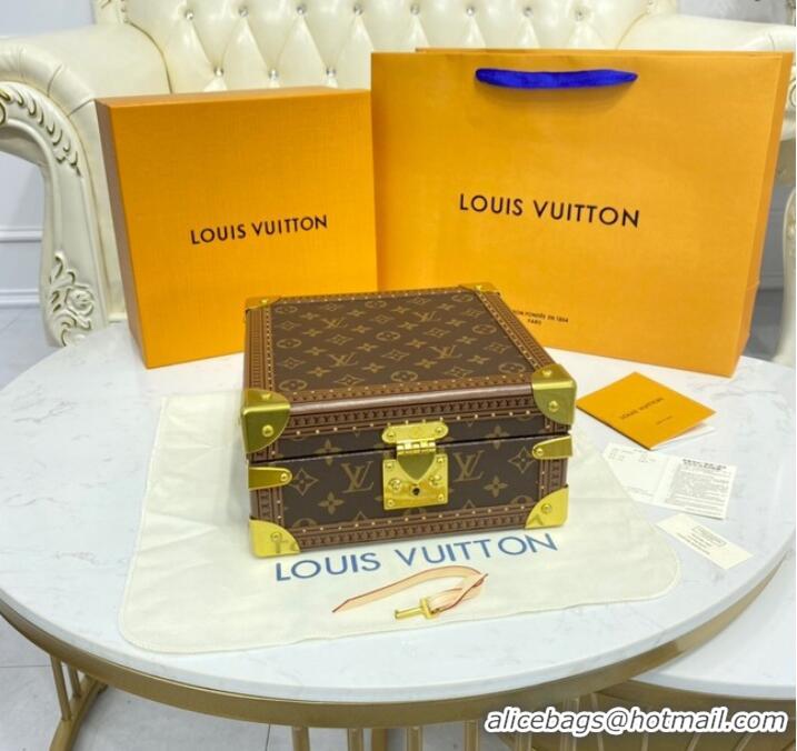 Famous Brand Louis Vuitton NICE JEWELRY CASE M44185 pink