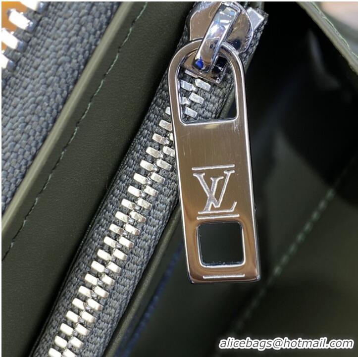 Famous Brand Louis Vuitton FELICIE POCHETTE M69831 gray