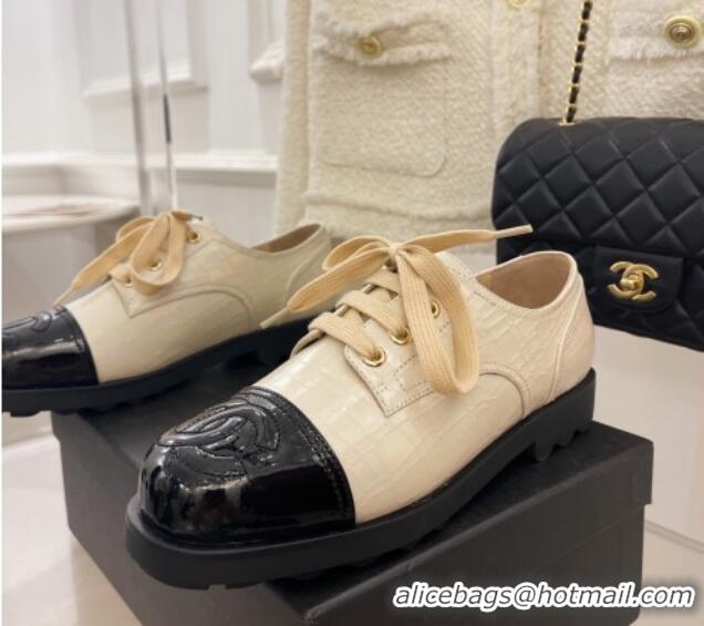 Good Looking Chanel Stone Embossed Leather Lace-ups Beige 101284