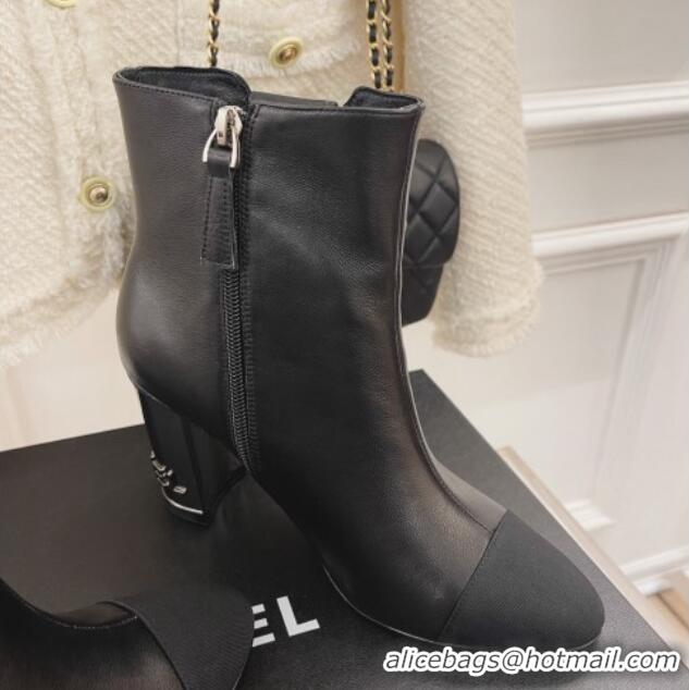 Chic Chanel Lambskin Ankle Boots with CC Pearls 8.5cm Black 101293