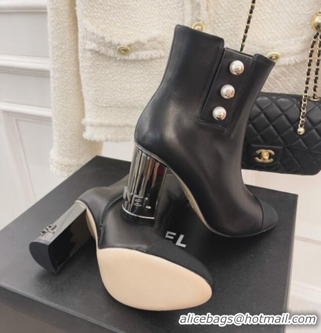 Chic Chanel Lambskin Ankle Boots with CC Pearls 8.5cm Black 101293