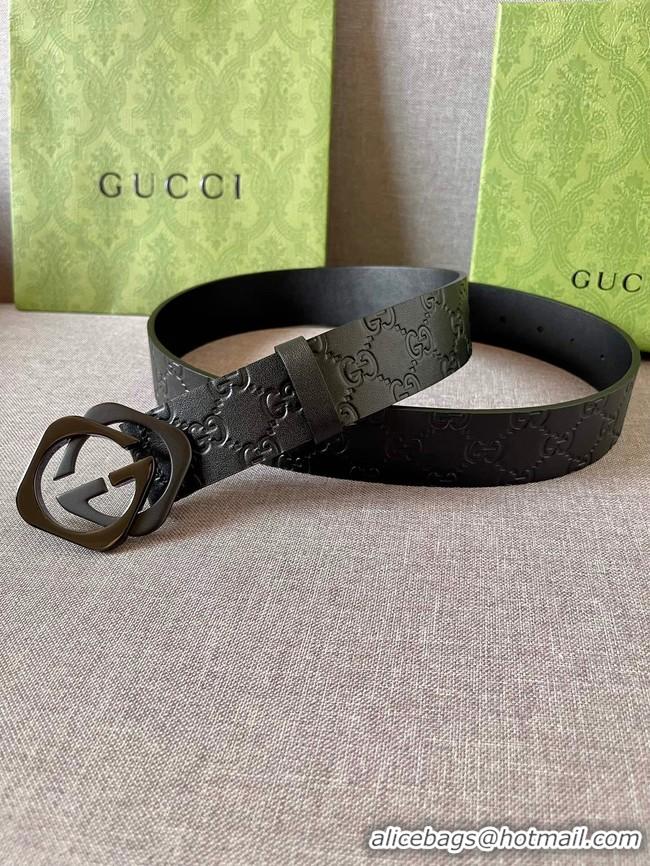 Sophisticated Gucci Leather Belt 7104-11