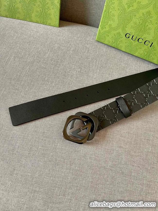 Sophisticated Gucci Leather Belt 7104-11