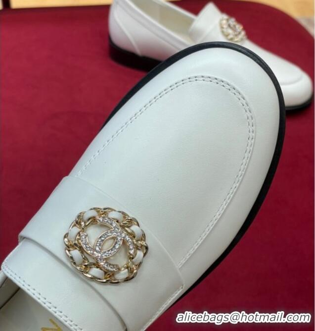 Best Product Chanel Shiny Calfskin and Suede Loafers G39606 White