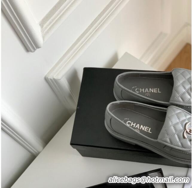 Sumptuous Chanel Lambskin Loafers with CC Foldover Gray 012130