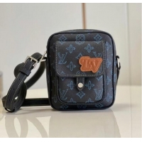 Pretty Style Louis vuitton CHRISTOPHER WEARABLE WALLET M69404