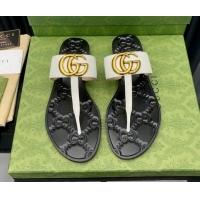 Sumptuous Gucci Leather Flat Thong Sandals with GG White 091238