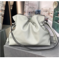 Famous Brand Loewe Lucky Bags Leather LE0556 cream