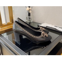 Sumptuous Chanel Lambskin Pumps 6.5cm with Chain Bow Black 082474