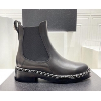 Good Looking Chanel Calfskin Chelsea Ankle Boots with Chain Black 090830