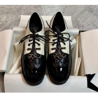 Popular Style Chanel Calfskin Lace-ups Flat with Chain White 1012106