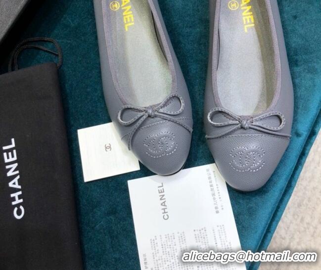 Stylish Chanel Grained Leather Classic Ballerinas Gray 101342