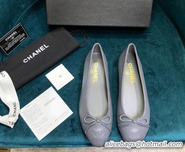 Stylish Chanel Grained Leather Classic Ballerinas Gray 101342