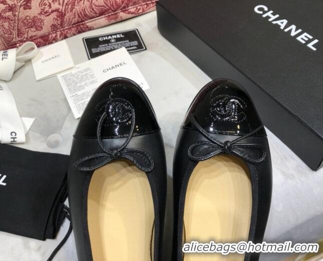 Sophisticated Chanel Lambskin and Patent Leather Classic Ballerinas Black 101351