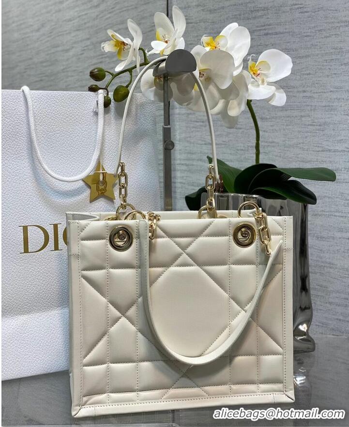 Top Quality SMALL DIOR ESSENTIAL TOTE BAG Hazelnut Archicannage Calfskin M87211 WHITE