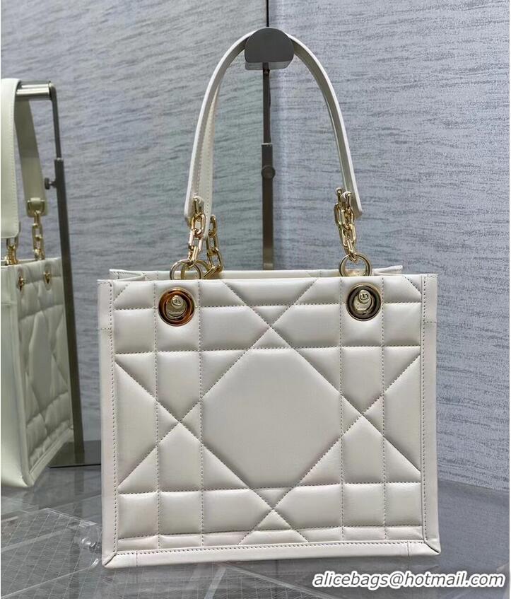 Top Quality SMALL DIOR ESSENTIAL TOTE BAG Hazelnut Archicannage Calfskin M87211 WHITE