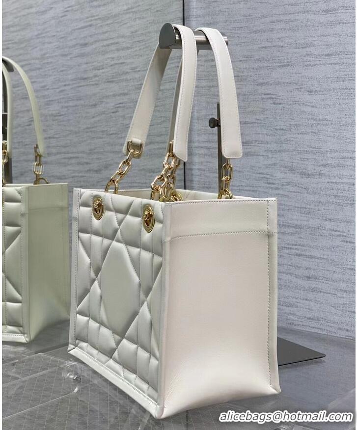 Top Quality SMALL DIOR ESSENTIAL TOTE BAG Hazelnut Archicannage Calfskin M87211 WHITE