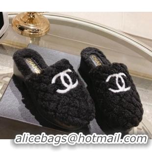 Good Looking Chanel Quilted Shearling Heel Mules Black 110370