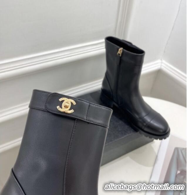 Sumptuous Chanel Calfskin Leather Ankle Boots with CC Buckle G39172 Black