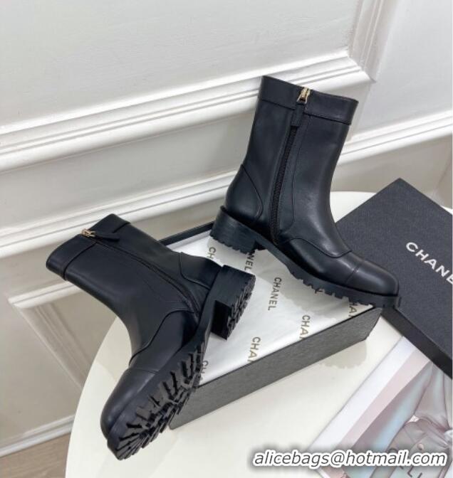 Sumptuous Chanel Calfskin Leather Ankle Boots with CC Buckle G39172 Black