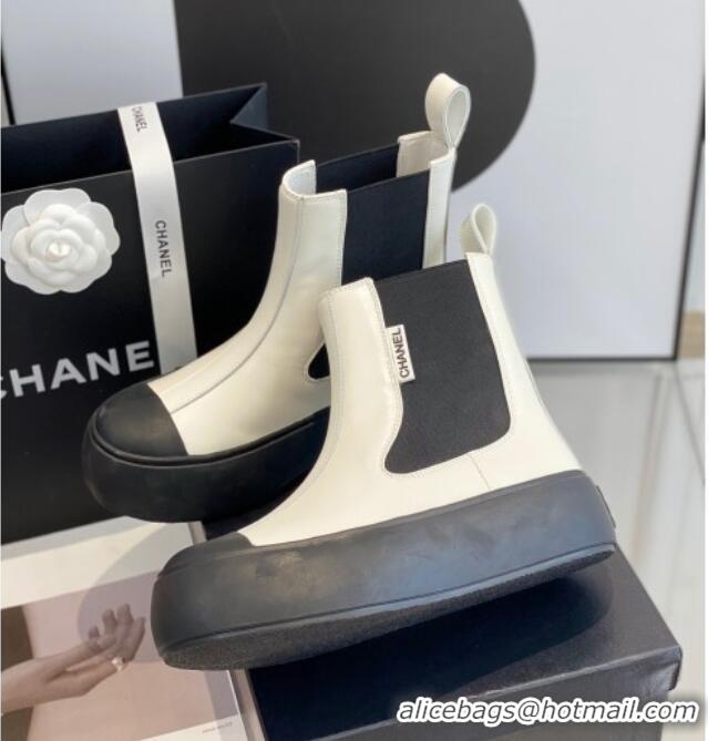 Top Grade Chanel Calfskin Platform Ankle Boots Black/White 110387