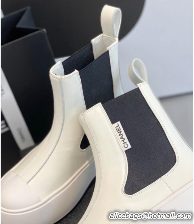 Stylish Chanel Calfskin Platform Ankle Boots White 110388