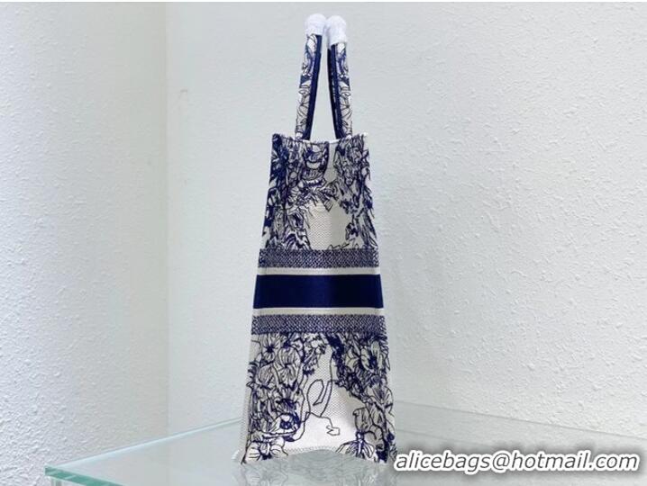 Famous Brand LARGE DIOR BOOK TOTE White and Blue Multicolor Reve dInfini Embroidery M1286Z