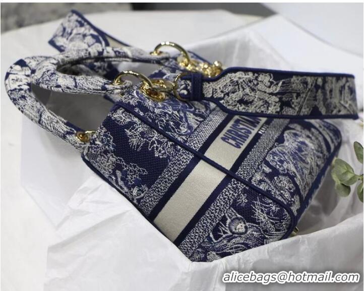 Promotional Dior MEDIUM LADY D-LITE BAG Blue Toile de Jouy Reverse Embroidery M0565