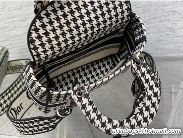 Promotional DIOR LADY D-LITE BAG Black and White Houndstooth Embroidery M0566BRE-4