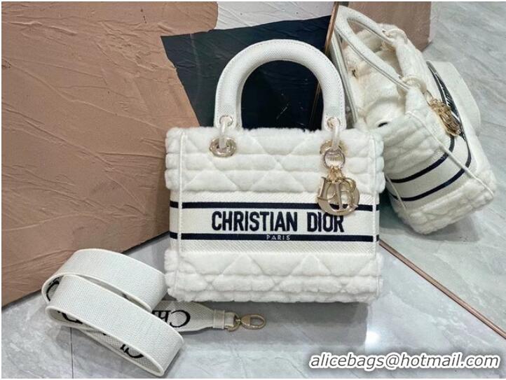 Top Quality DIOR LADY D-LITE BAG Embroidery M0566BRE-8