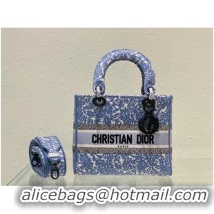 Famous Brand MEDIUM LADY D-LITE BAG Blue Dior Brocart Denim-Effect Embroidery M0565